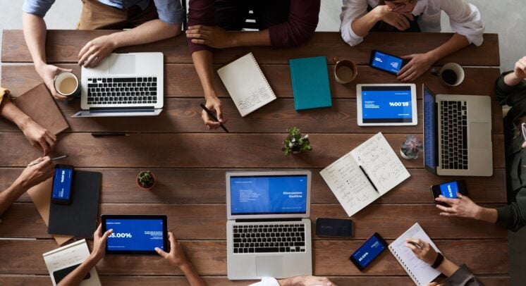 People doing e-learning